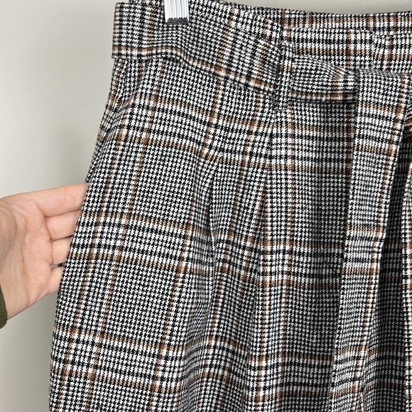 ASTR The Label Tie Waist Plaid Trousers - Picture 6 of 15